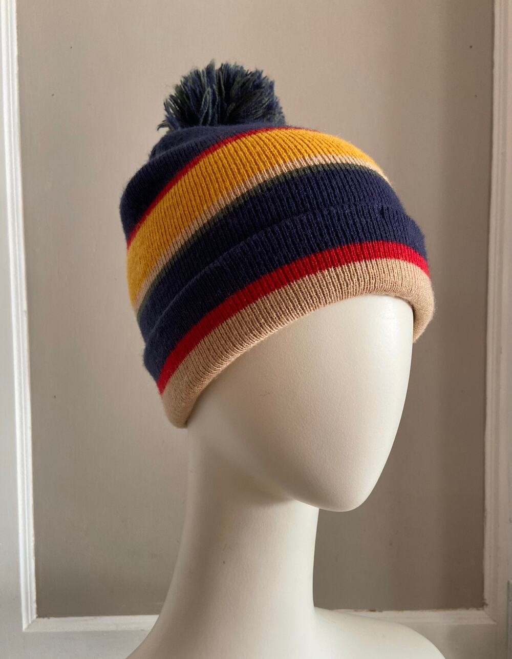 CAPELLI New York Multicolored Retro Knit Beanie w/Pom Pom sz OS (Unisex)